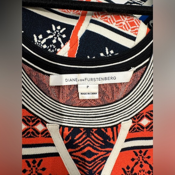 DVF Printed Fit and Flare Dress - Picture 3 of 6